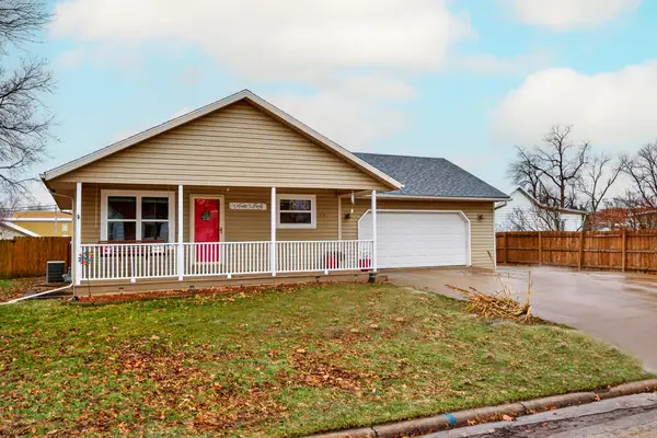 106 2nd Street, State Center, IA 50247