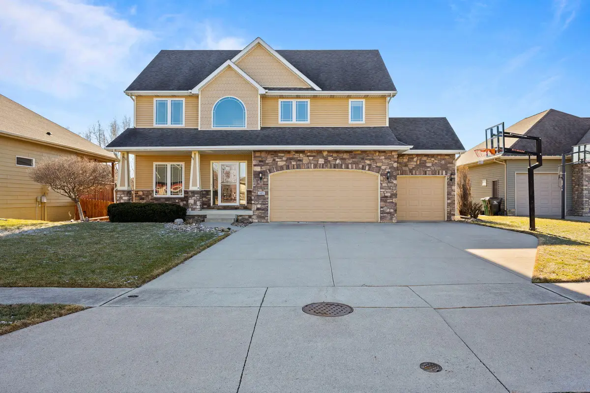 527 SW 32nd Court, Ankeny, IA 50021 - Image #1