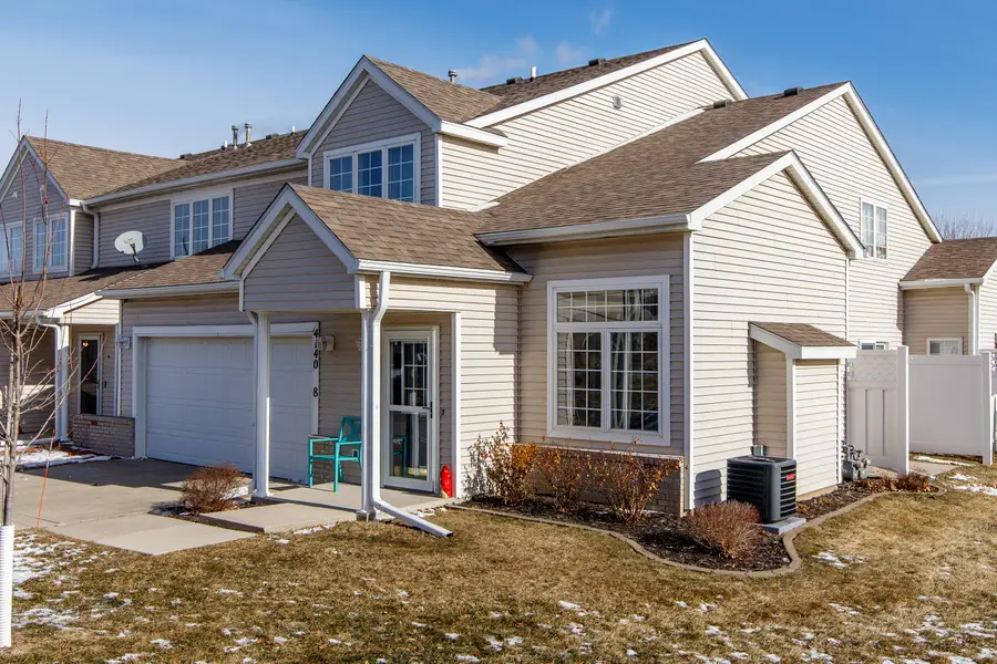 4140 Eisenhower Lane #8, Ames, IA 50010 - Image #2