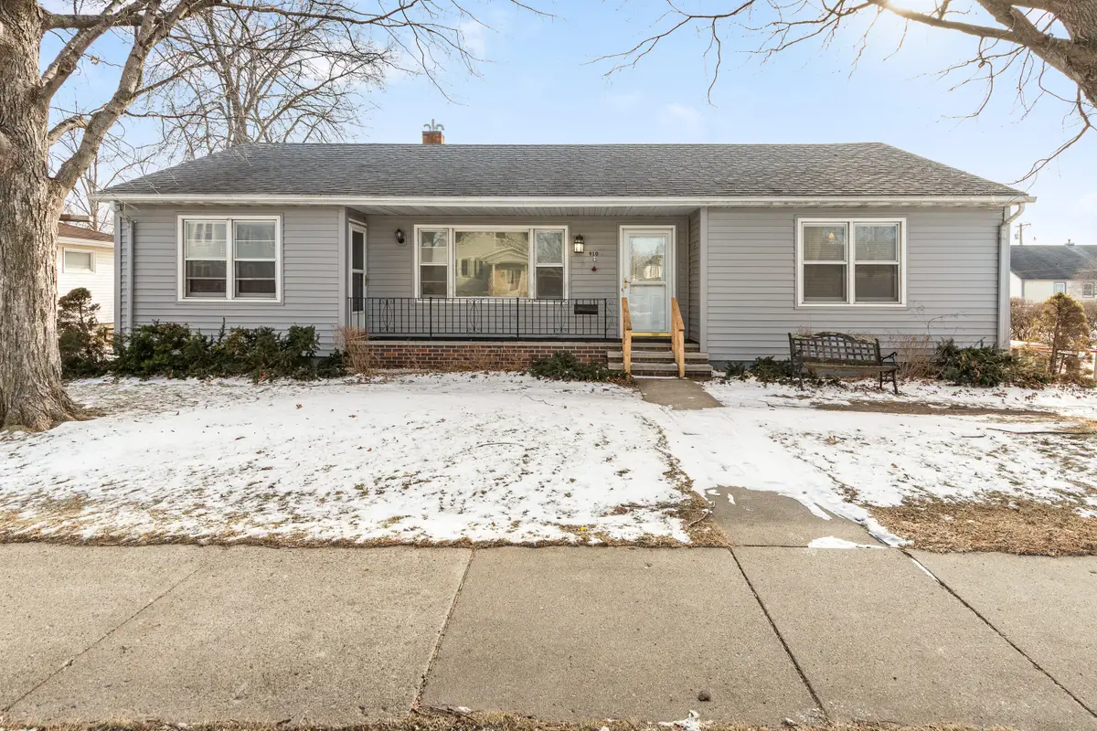 910 Broad St, Story City, IA 50248 - Image #1