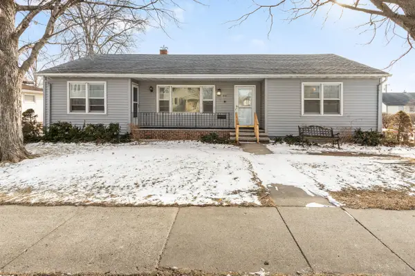 910 Broad St, Story City, IA 50248