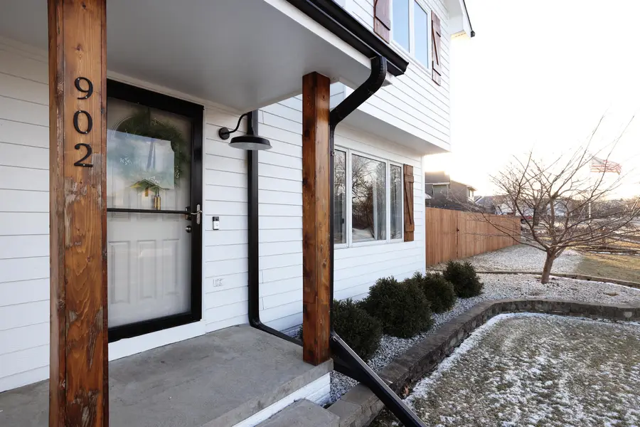 902 SE Laurie Lane, Ankeny, IA 50021 - Image #3