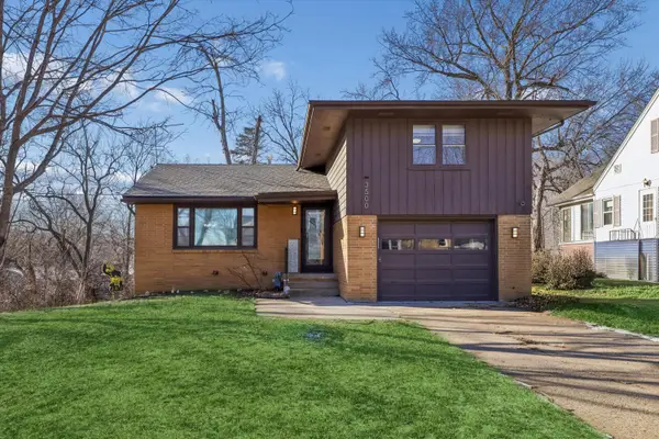 3500 28th Street, Des Moines, IA 50310