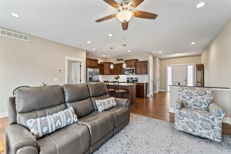 1101 Cheyenne Drive, Nevada, IA 50201 - #3