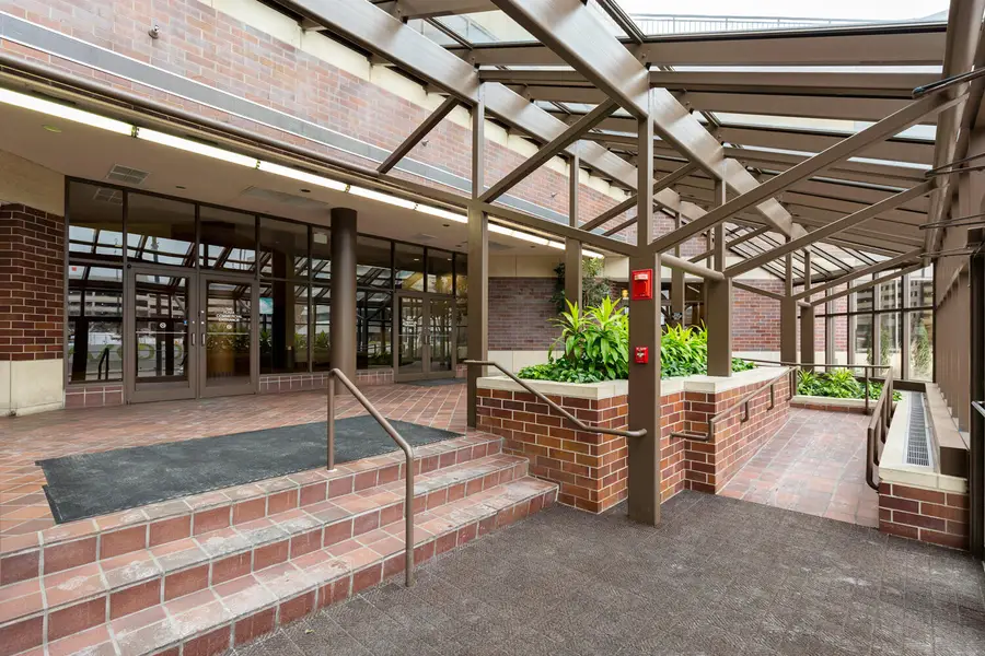 300 Walnut Street #1905, Des Moines, IA 50309 - Image #3