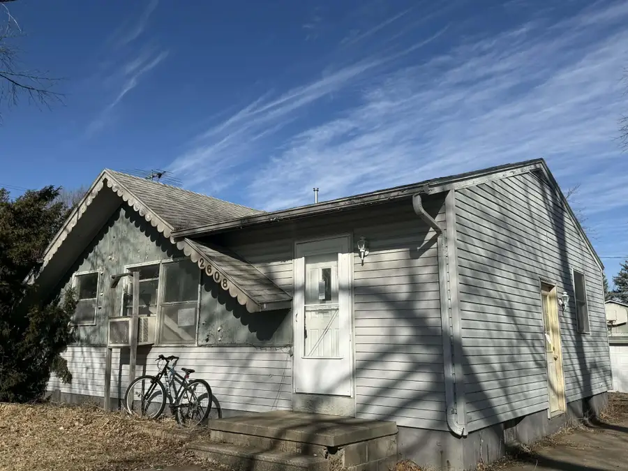 2608 Taft Street, Perry, IA 50220 - #2