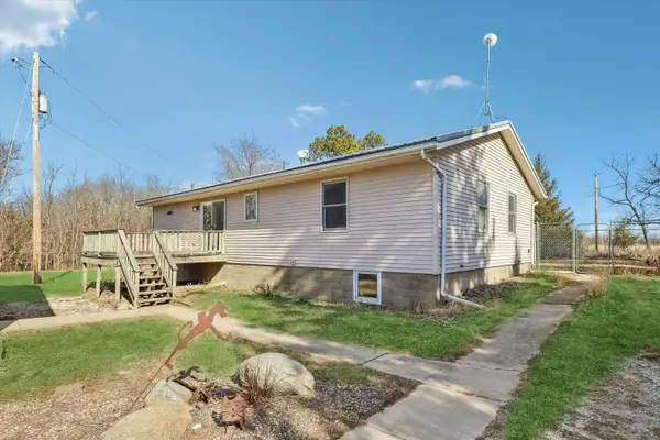 18211 335th Lane, Earlham, IA 50072