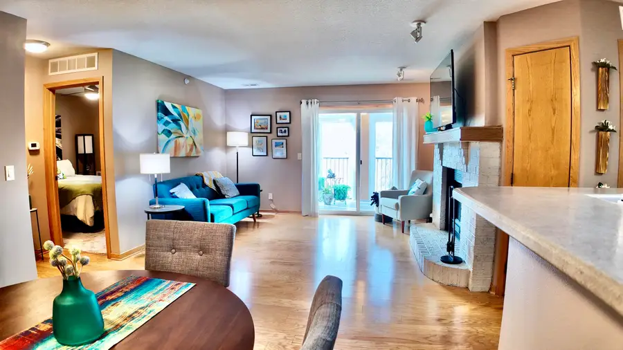 4821 86th Street, Urbandale, IA 50322 - #3