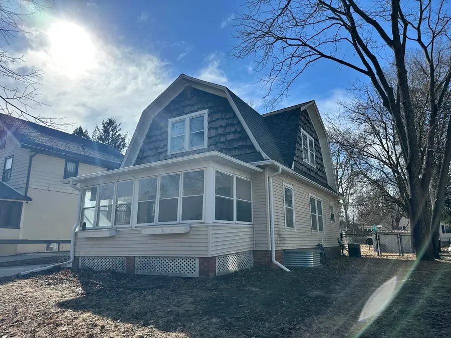 607 Lynn Avenue, Ames, IA 50014 - #3