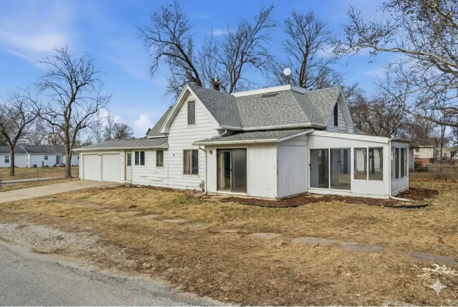 521 6th Street, Maxwell, IA 50161 - #2