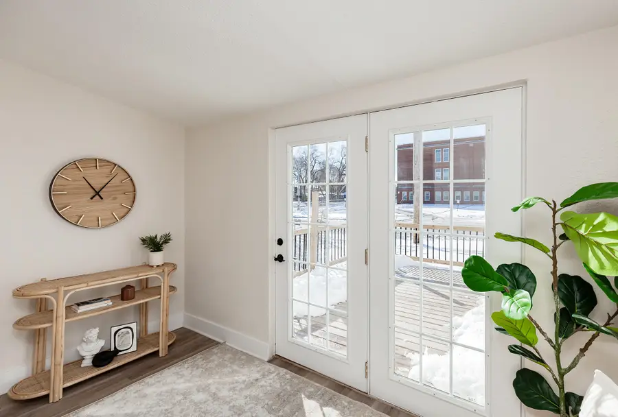 2944 Dean Avenue, Des Moines, IA 50317 - #2