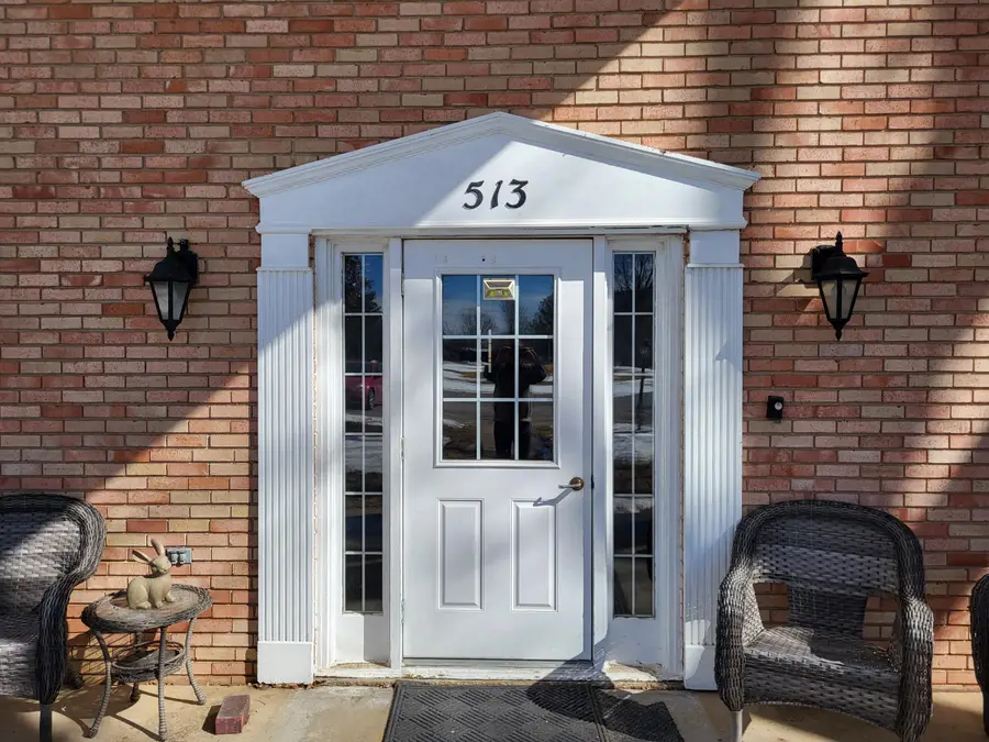 513 NW 3rd St Unit #3, Ogden, IA 50212 - #2