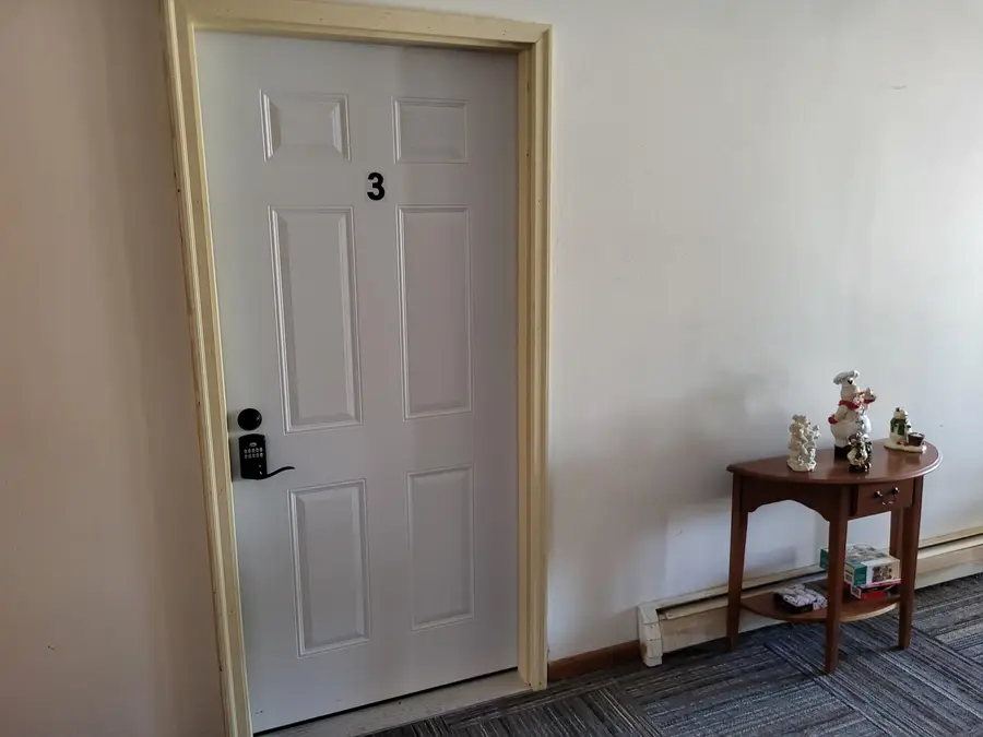 513 NW 3rd St Unit #3, Ogden, IA 50212 - #3