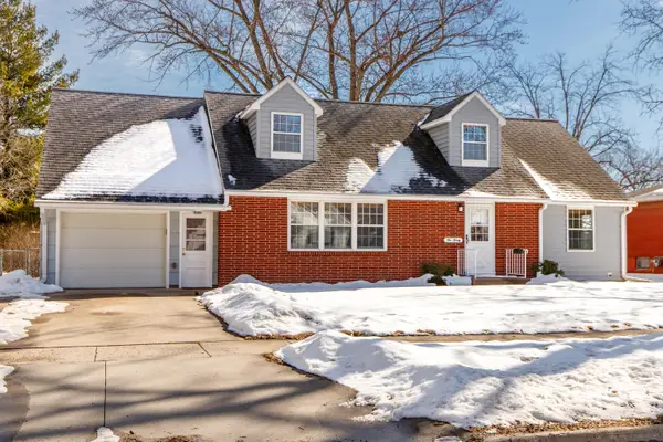 220 S Maple Avenue, Ames, IA 50010