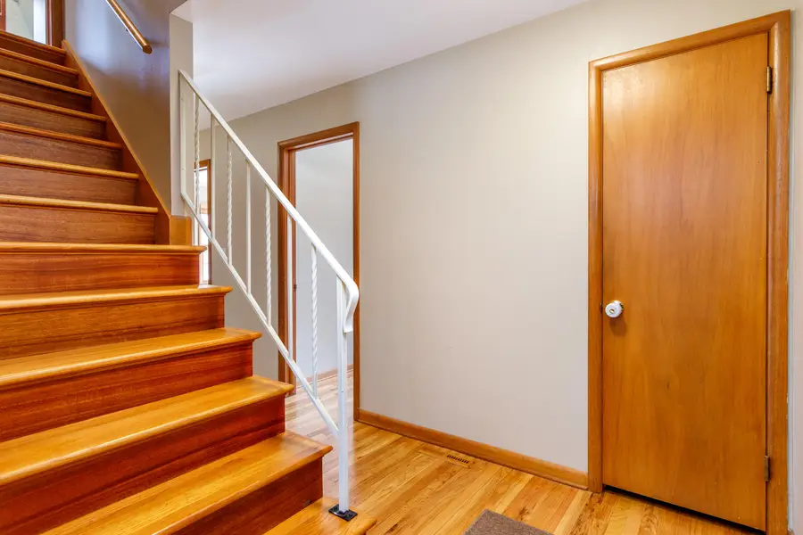 220 S Maple Avenue, Ames, IA 50010 - #2