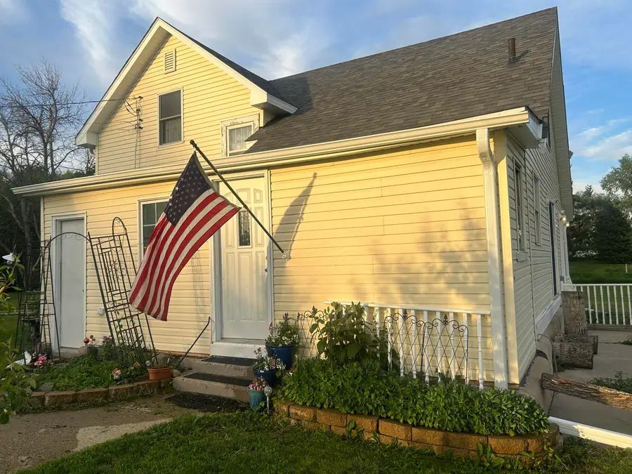 984 P Avenue, Jefferson, IA 50129 - #2