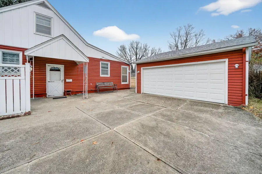 4019 Columbia Street, Des Moines, IA 50313 - #3