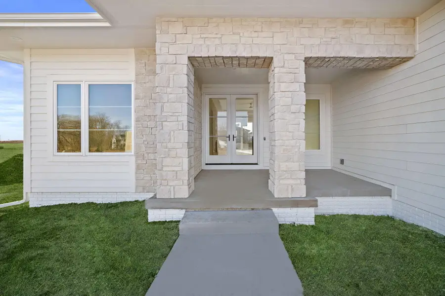 17212 Springbrook Trail, Urbandale, IA 50323 - #2