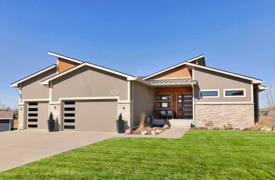 505 NE Dellwood Court, Waukee, IA 50263 - #2