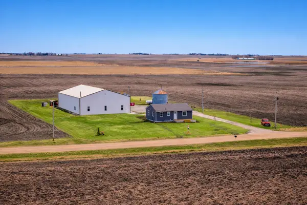 3240 Hammond Avenue, Stratford, IA 50249