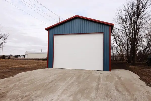 101 Main Street, Grand Junction, IA 50107