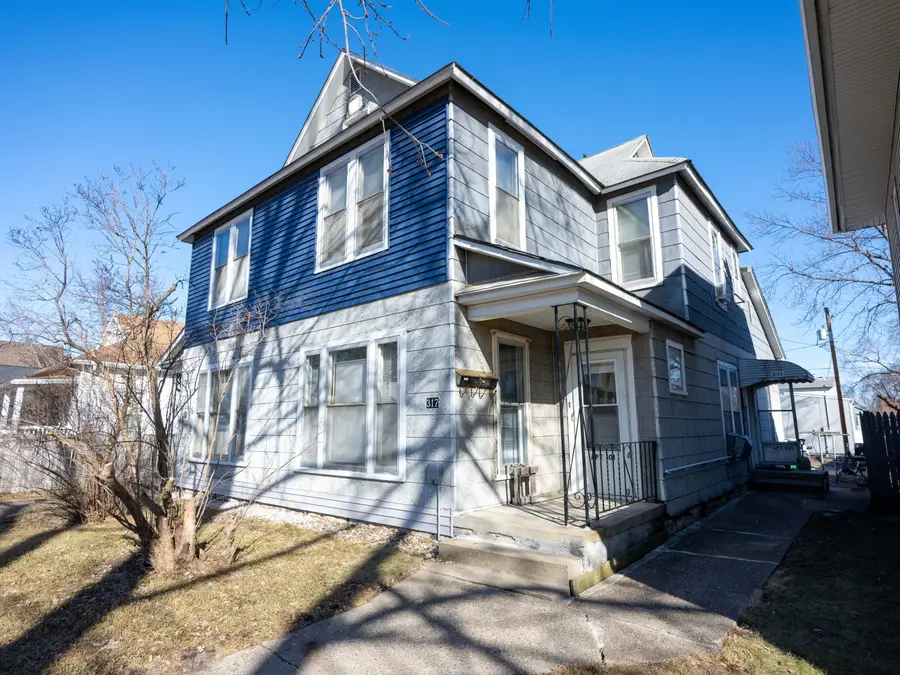 317 7th Street, West Des Moines, IA 50265 - #3