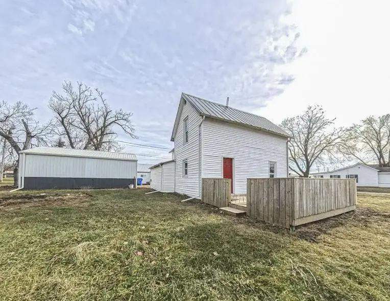306 W Reed Street, Jefferson, IA 50129 - #3