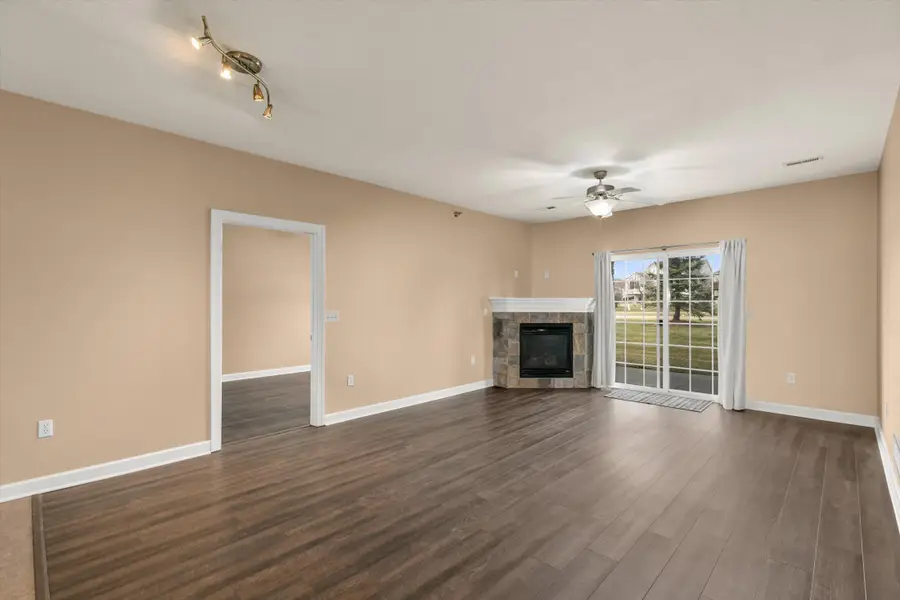 8350 Ep True Parkway, West Des Moines, IA 50266 - #3