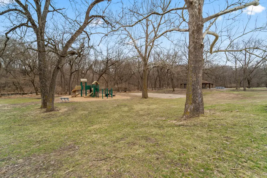 3207 Oakland Street, Ames, IA 50014 - #2