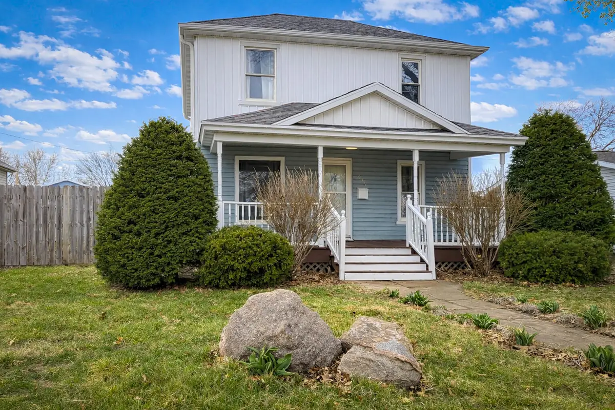 209 12th Street, Boone, IA 50036 - #1