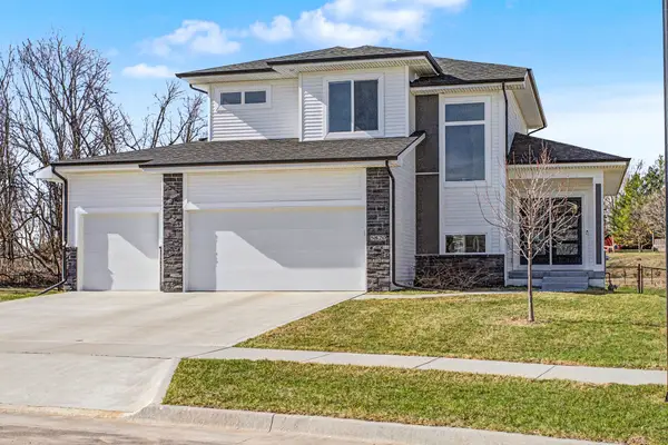 5820 Allerton Drive, Ames, IA 50014
