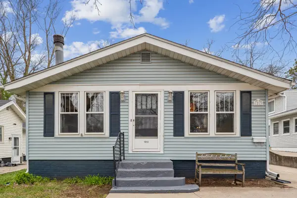 1213 Northwestern Avenue, Ames, IA 50010