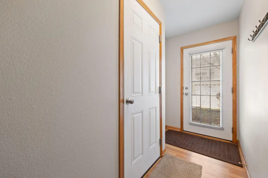 327 NE Olivewood, Waukee, IA 50263 - #2