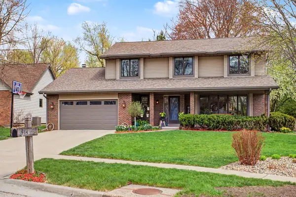 914 Idaho Avenue, Ames, IA 50014