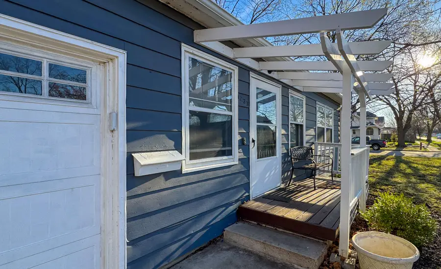 1233 6th Street, Boone, IA 50036 - #2