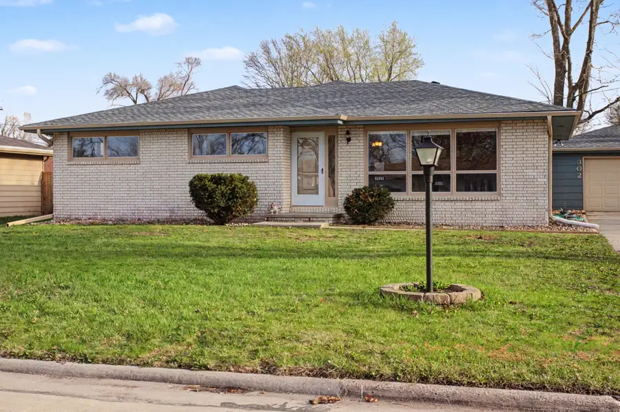 302 E 5th Street, Huxley, IA 50124 - #2