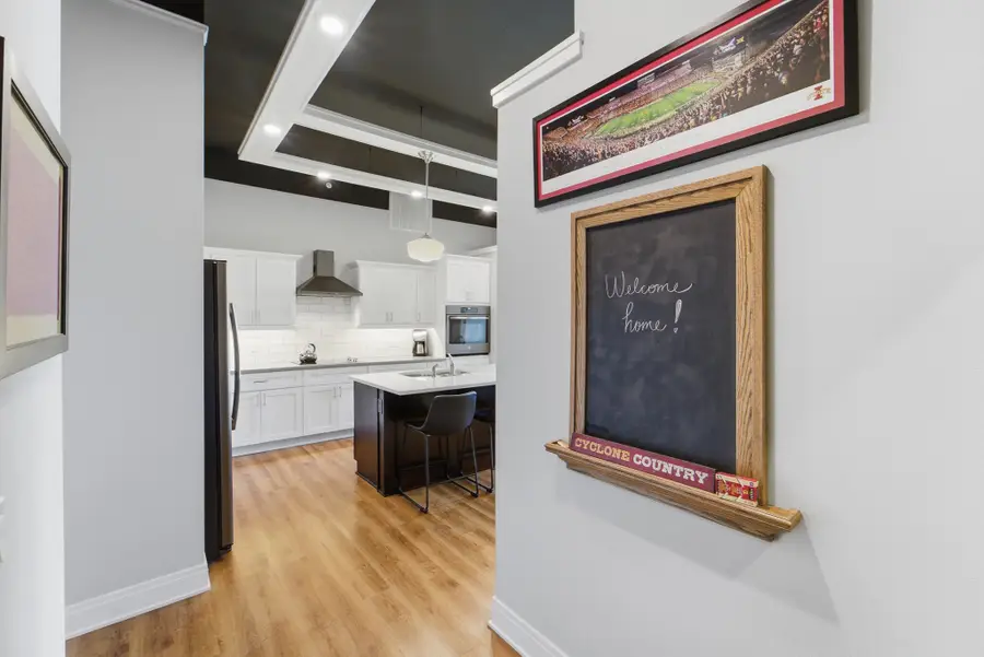 415 Stanton Avenue, Ames, IA 50014 - #3