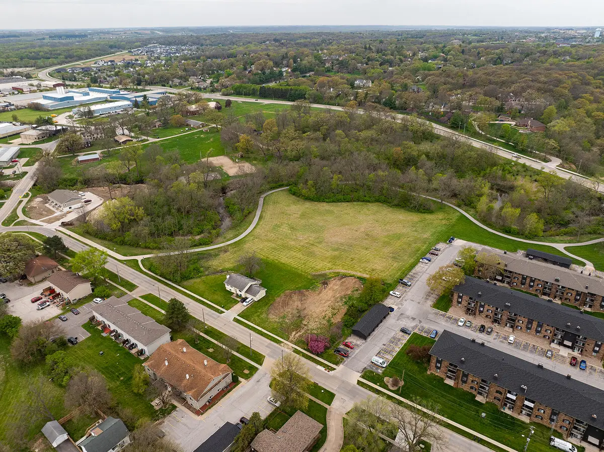485 S 19th Street, West Des Moines, IA 50265 - #1
