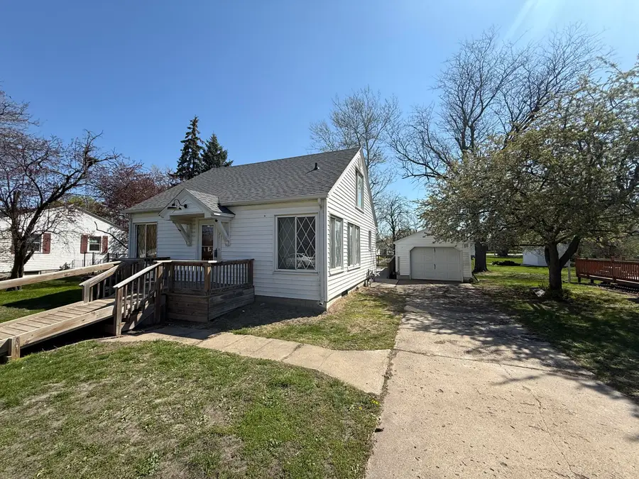 331 SW 4th Street, Ogden, IA 50212 - #2