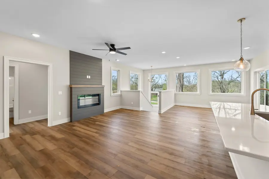 705 Academy Circle, Nevada, IA 50201 - #3