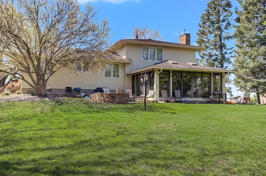 505 Elizabeth Street, Grand Junction, IA 50107 - #3