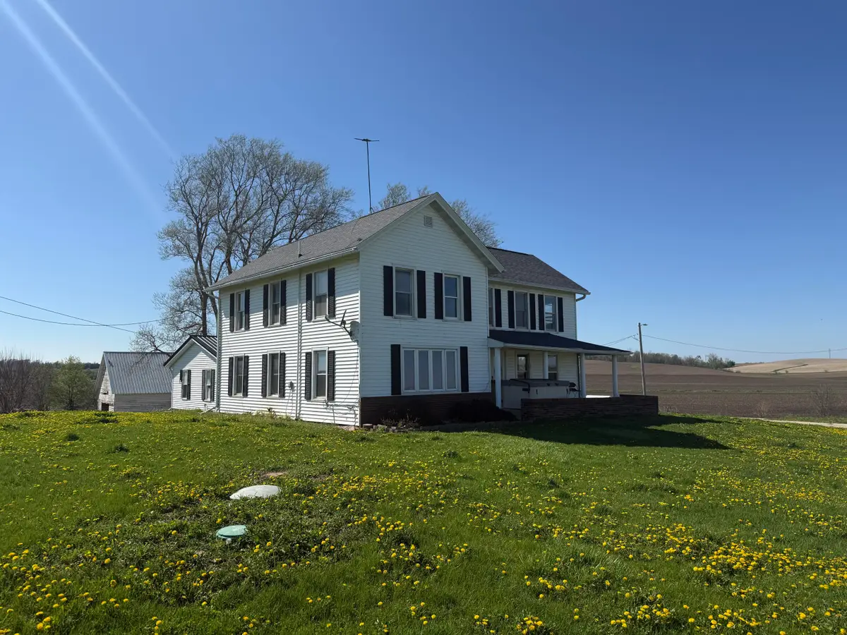 3434 Highway T47, Montour, IA 50173 - #1