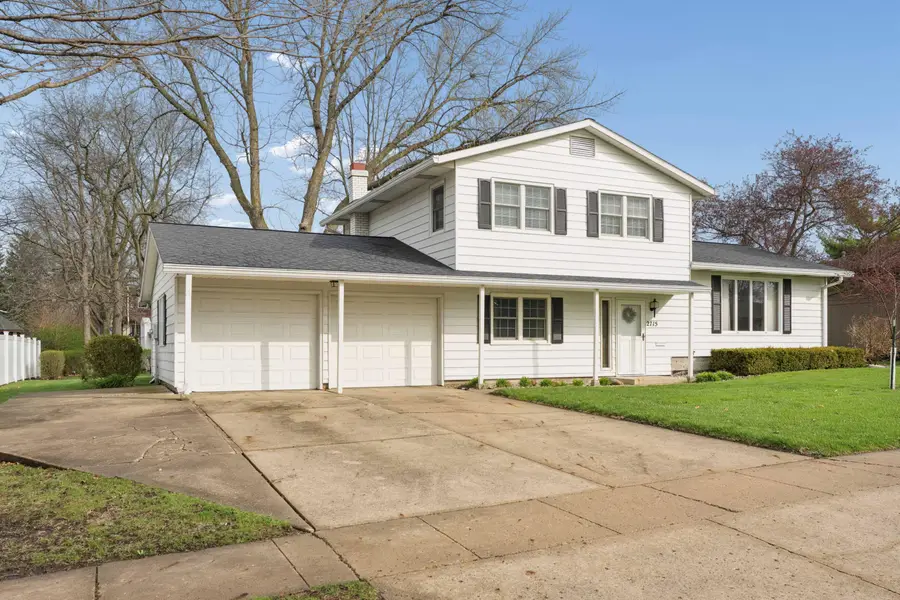 2715 Cleveland Drive, Ames, IA 50010 - #3