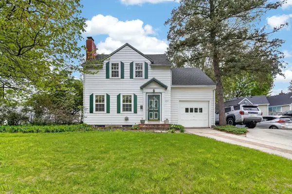 2007 Country Club Boulevard, Ames, IA 50014