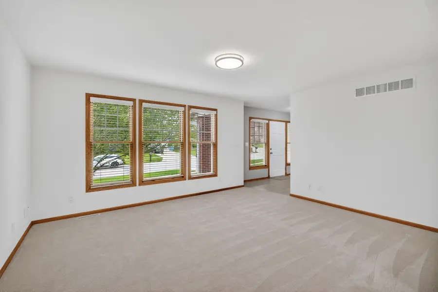 4819 Hemingway Drive, Ames, IA 50014 - #3