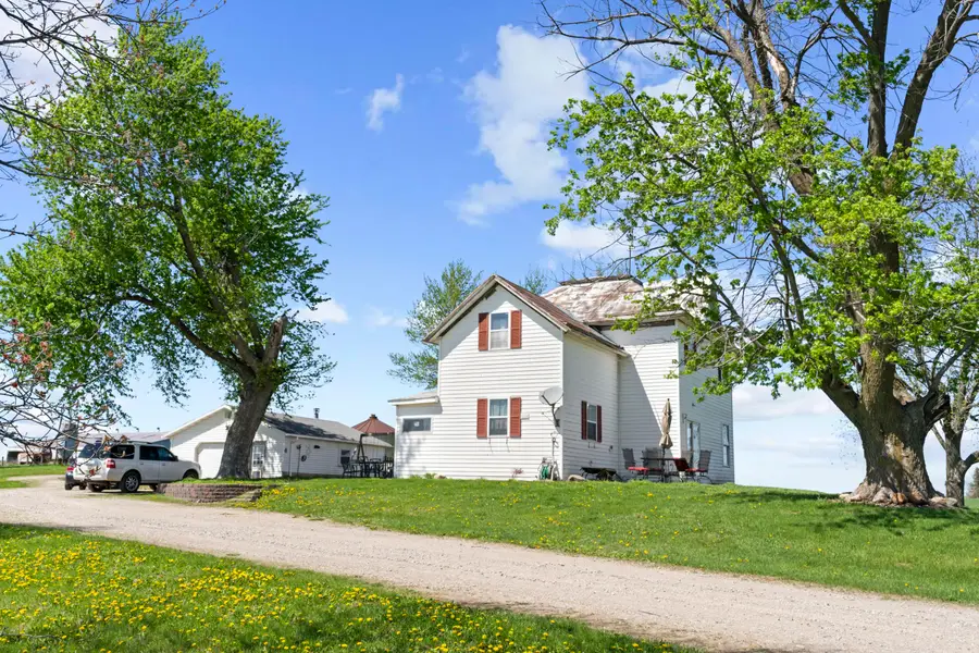 4042 200th Street, Brooklyn, IA 52211 - #3