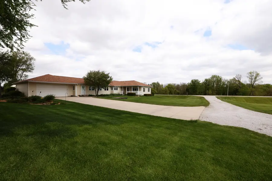1142 270th Street, Boone, IA 50036 - #2