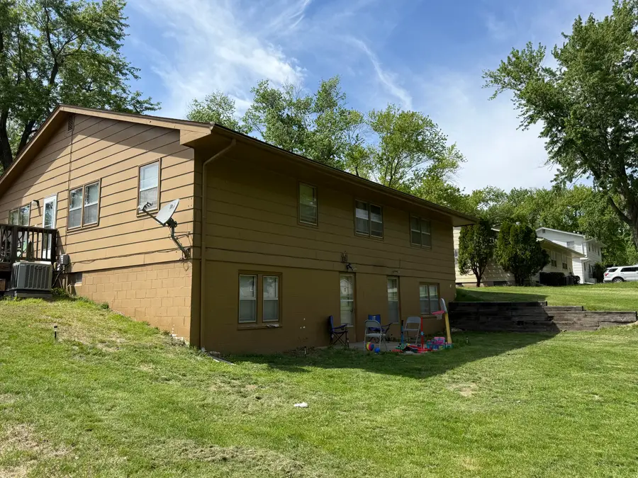 1533/1535 NW 81st Street, Clive, IA 50325 - #3
