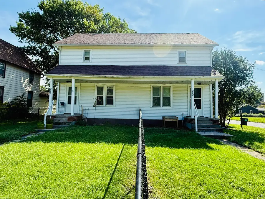 1202-1204 Burnett Avenue, Ames, IA 50010 - #2