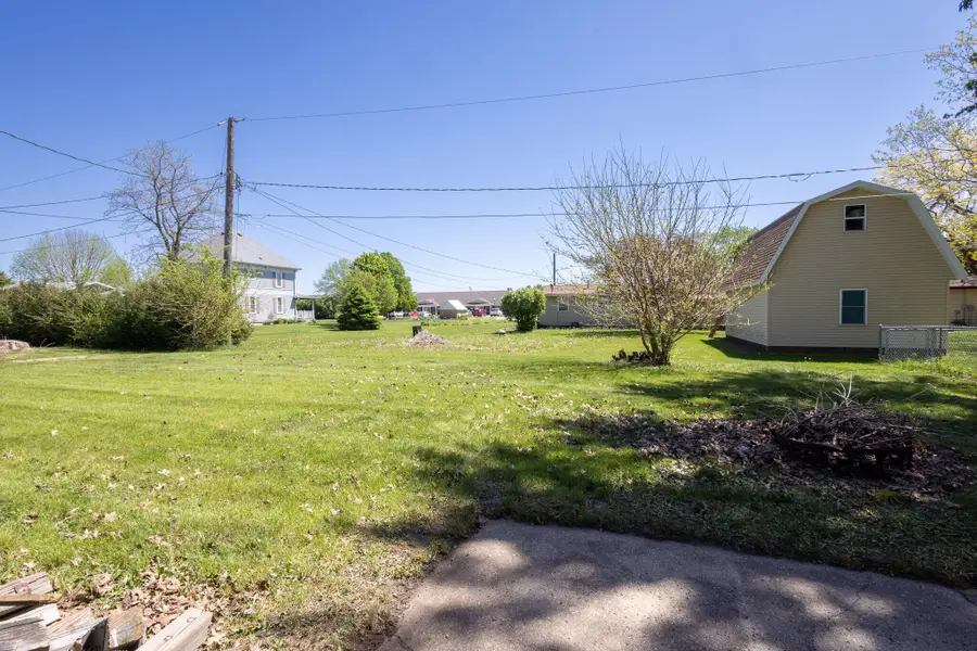 812 9th Avenue, Belmond, IA 50421 - #2